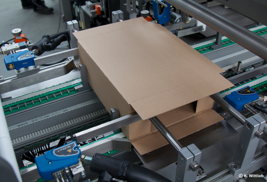 Nordson-Application-case-sealing--877x600.png